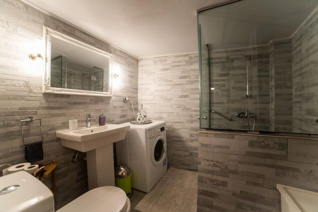 Myrto-Apartments-Афины Экстерьер фото